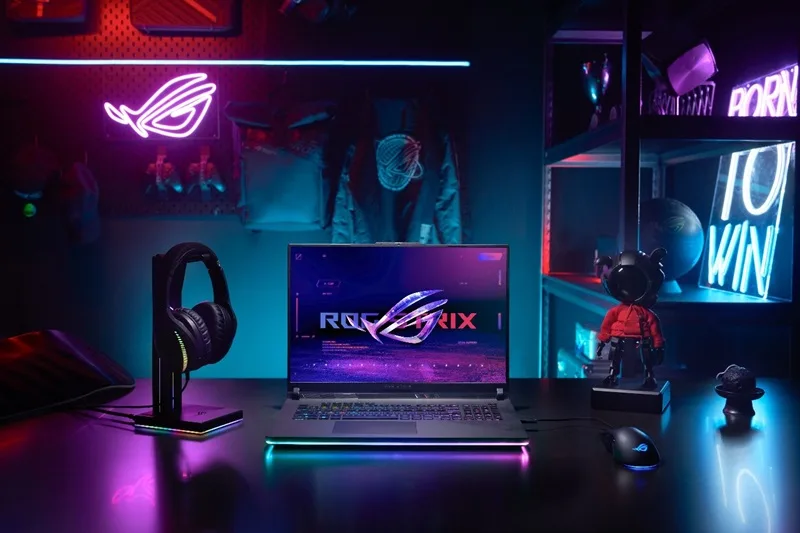 ROG Strix SCAR 2024
