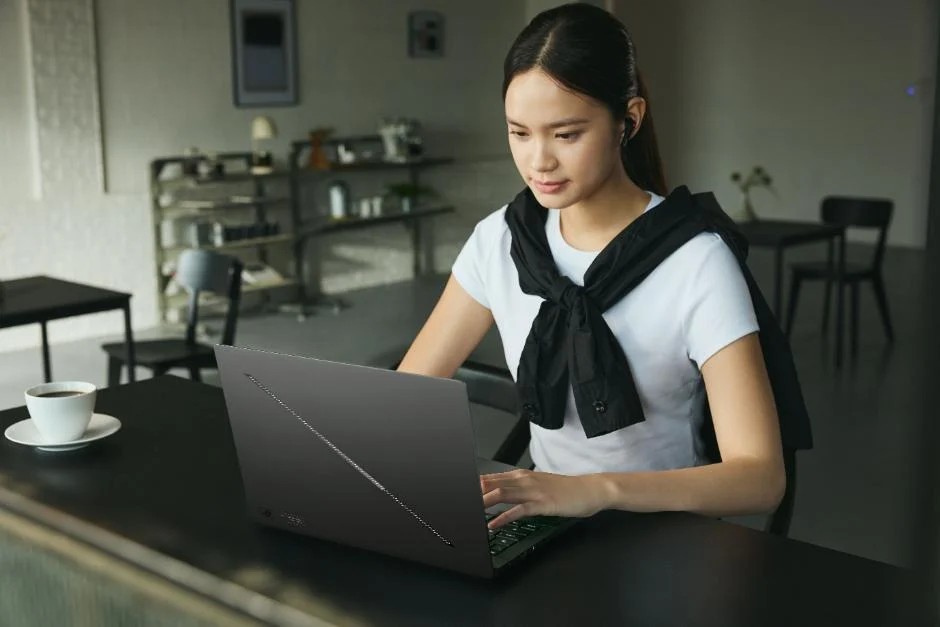 ROG Zephyrus G14 (GU405)